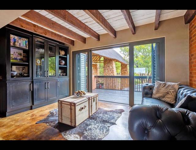 2 BEDROOM HOUSE FOR SALE IN VAALKOP DAM